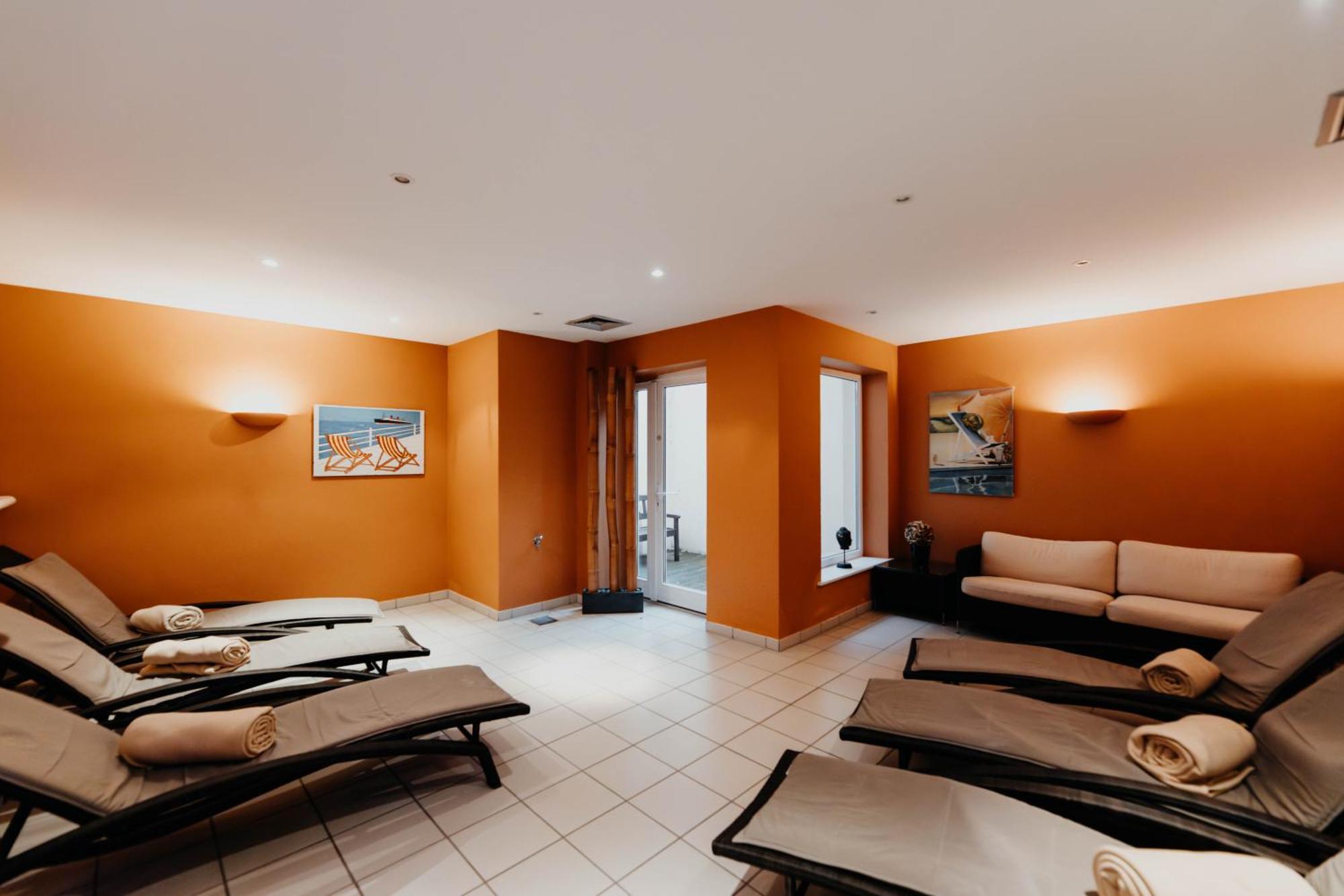 Hotel Huettmann นอร์ดดอร์ฟ ภายนอก รูปภาพ